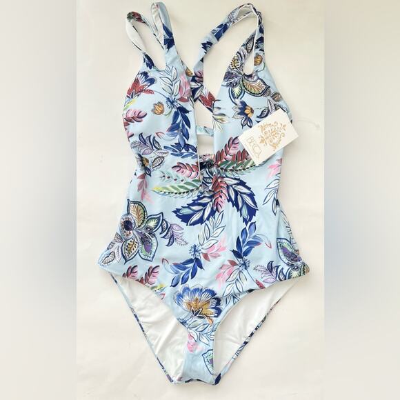 Becca by Rebecca Virtue Standard Print Play Cut Out One Piece Swimsuit NWT small - Picture 2 of 8